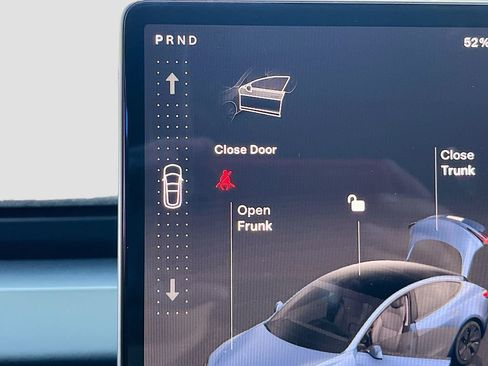 Used 2025 Tesla Model 3 Long Range RWD image 16