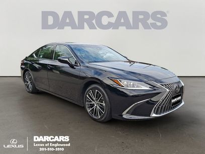 Used 2024 Lexus ES 300h w/ Premium Package