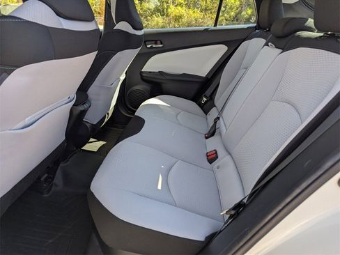 Certified 2020 Toyota Prius LE image 21