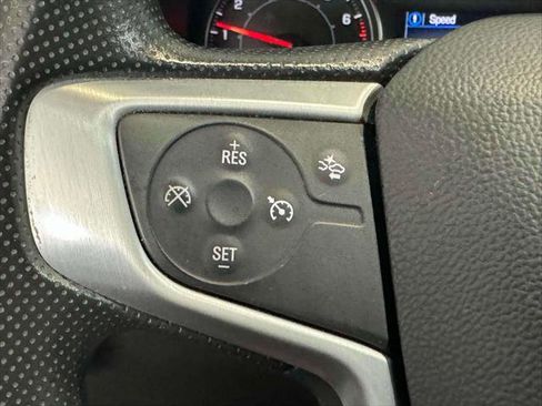 Certified 2023 GMC Acadia SLE image 17