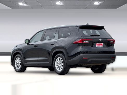 Certified 2025 Toyota Grand Highlander AWD image 7