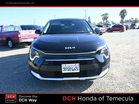 Used 2024 Kia Niro LX FWD image 2