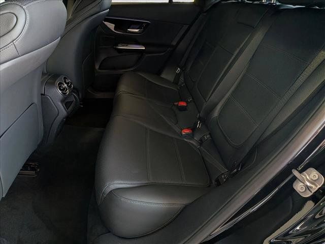 Used 2026 Mercedes-Benz GLC 300 image 16