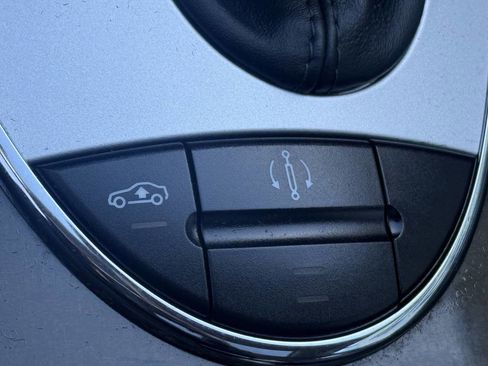 Used 2003 Mercedes-Benz E 320 Sedan image 11