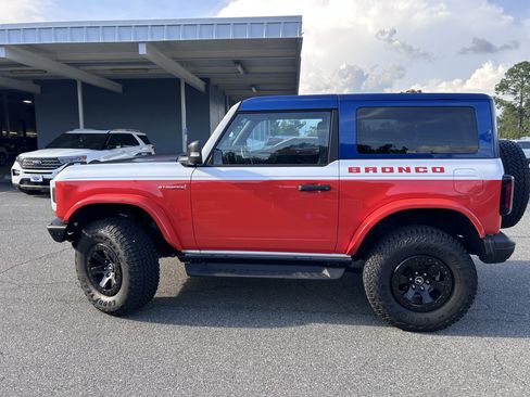 Used 2025 Ford Bronco Stroppe Edition AWD/4WD image 4