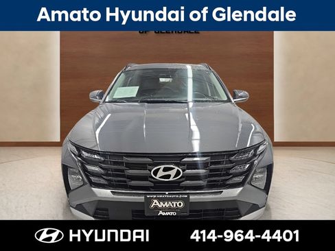 Certified 2025 Hyundai Tucson SEL AWD/4WD image 1