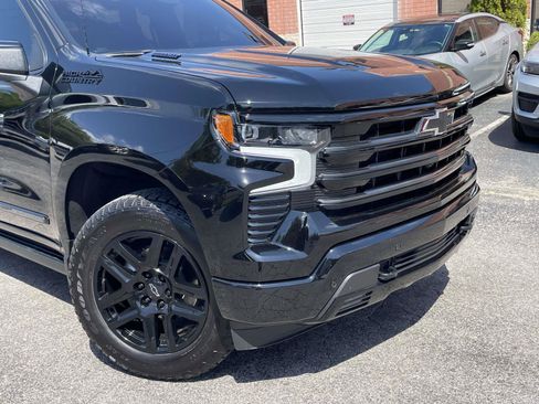 Used 2025 Chevrolet Silverado 1500 High Country w/ Midnight Edition AWD/4WD image 27