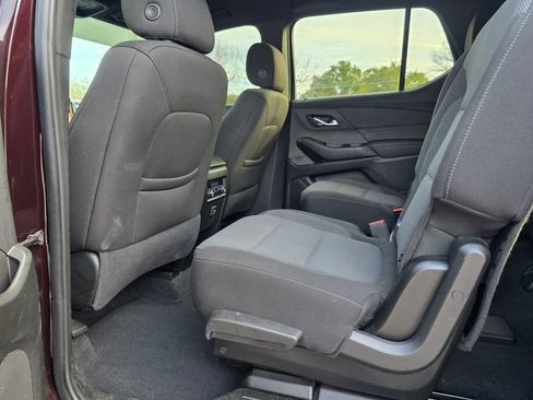 Certified 2023 Chevrolet Traverse LT image 26
