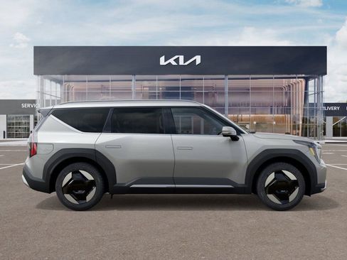 New 2026 Kia EV9 Wind AWD/4WD image 7
