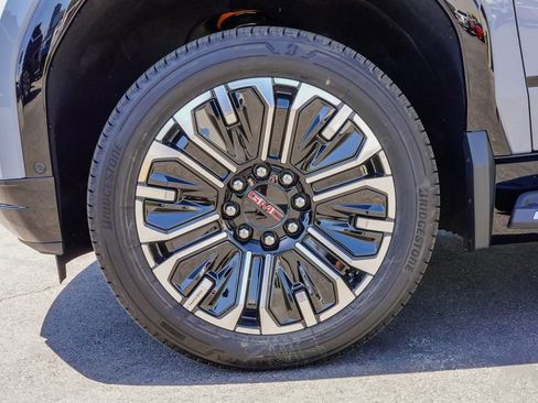 New 2026 GMC Sierra EV Denali AWD/4WD image 7