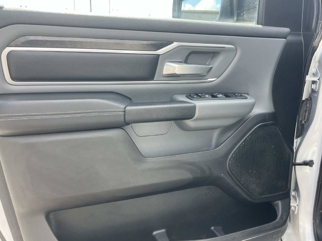 Used 2022 RAM 1500 Big Horn AWD/4WD image 30