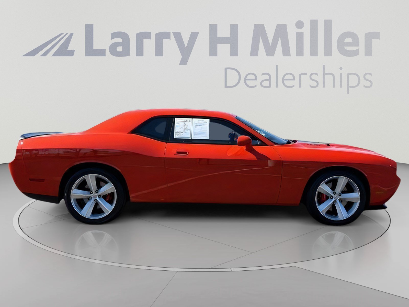 Used 2008 Dodge Challenger SRT8 RWD image 7