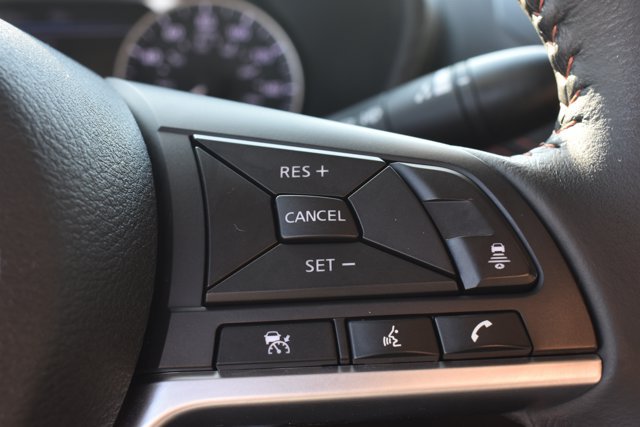 Used 2024 Nissan Sentra SR FWD image 20
