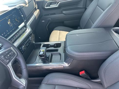 Used 2024 Chevrolet Silverado 1500 LTZ w/ Technology Package image 15