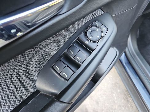 Used 2021 Chevrolet TrailBlazer LT w/ Convenience Package image 25