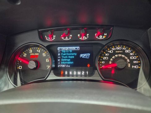 Used 2014 Ford F150 Raptor w/ Equipment Group 801A Luxury AWD/4WD image 28