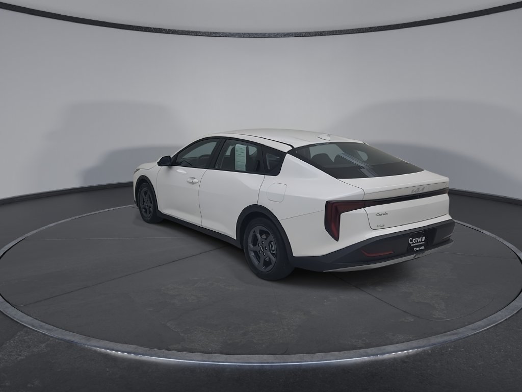 Used 2025 Kia K4 FWD image 12