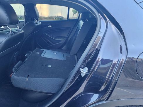 Used 2015 Mercedes-Benz GLA 250 4MATIC image 30
