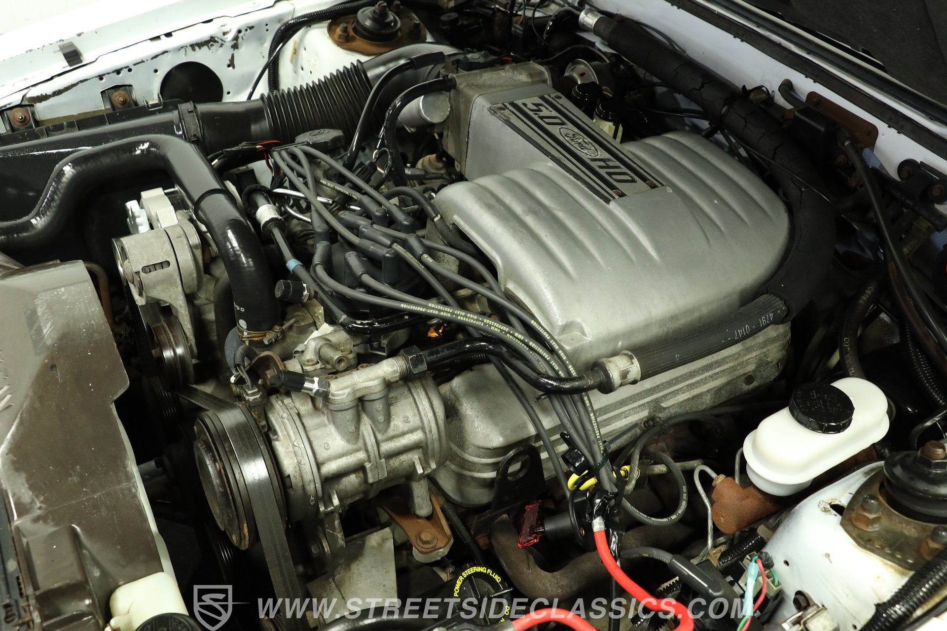 Used 1987 Ford Mustang GT RWD image 31