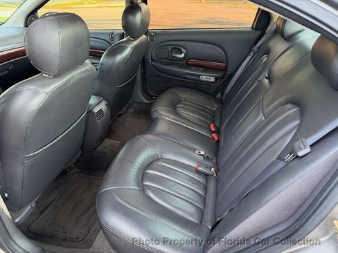 Used 1999 Chrysler 300M FWD image 31