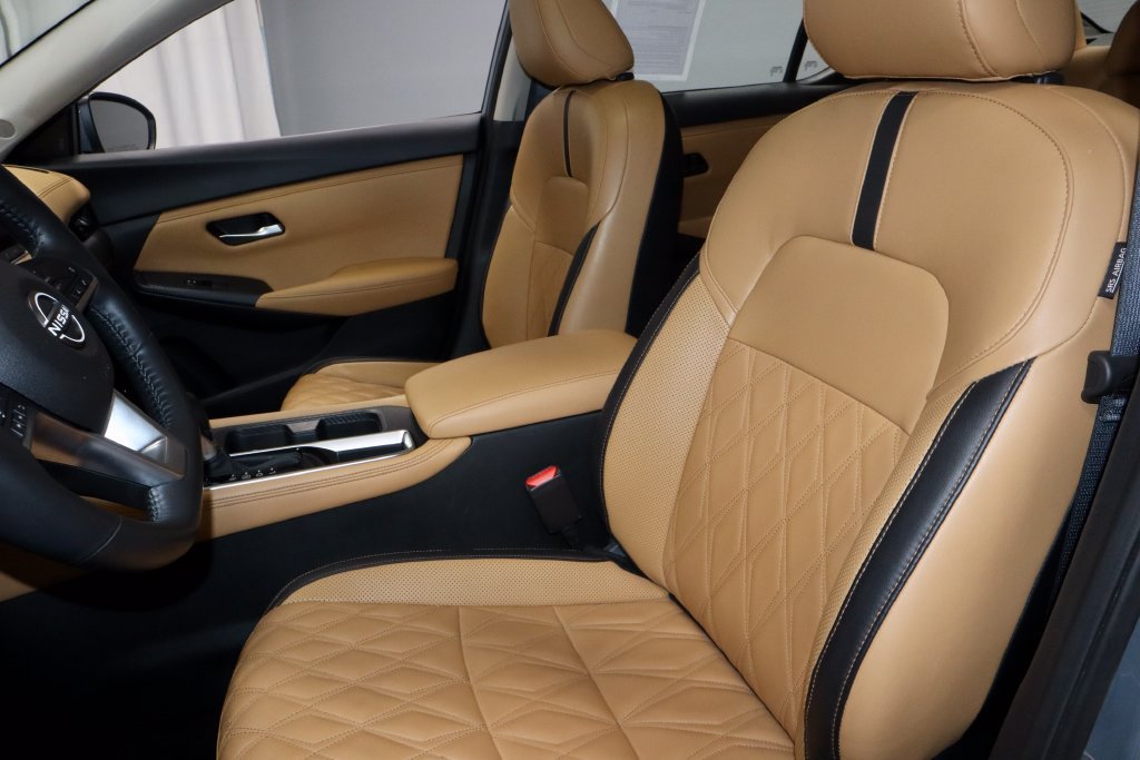Certified 2025 Nissan Sentra SV w/ SV Premium Package FWD image 25