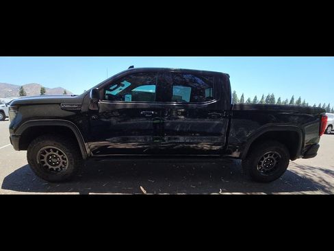 Used 2024 GMC Sierra 1500 AT4X w/ AT4X AEV Edition AWD/4WD image 8