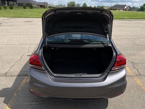 Used 2015 Honda Civic SE image 3