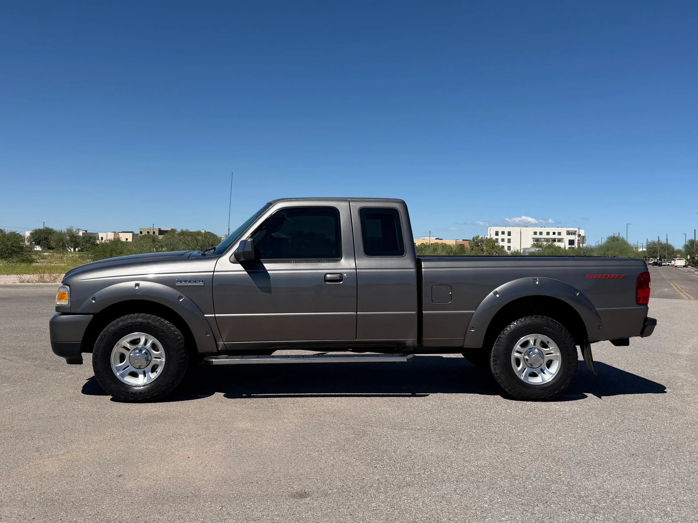 Used 2011 Ford Ranger Sport w/ Bright Trim Group RWD image 5