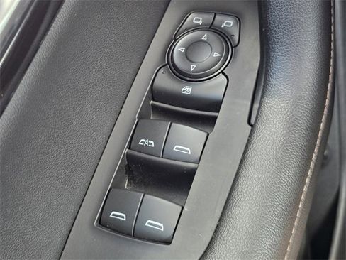 Certified 2024 Chevrolet Blazer Premier w/ Driver Confidence II Package image 35