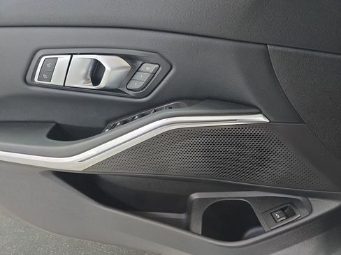 Used 2023 BMW 330i Sedan w/ Driving Assistance Package image 26