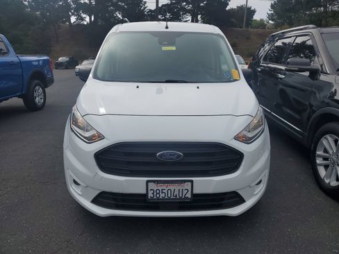 Used 2019 Ford Transit Connect XLT FWD image 2