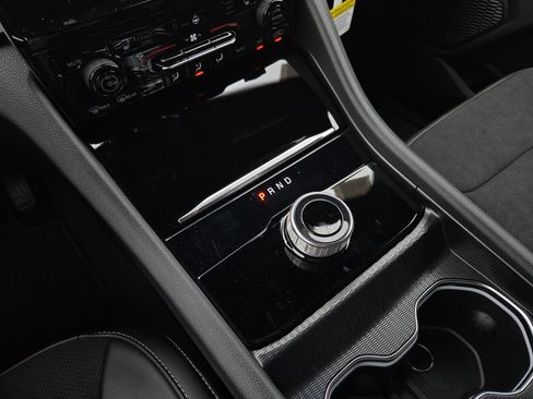 New 2025 Jeep Grand Cherokee Altitude image 23