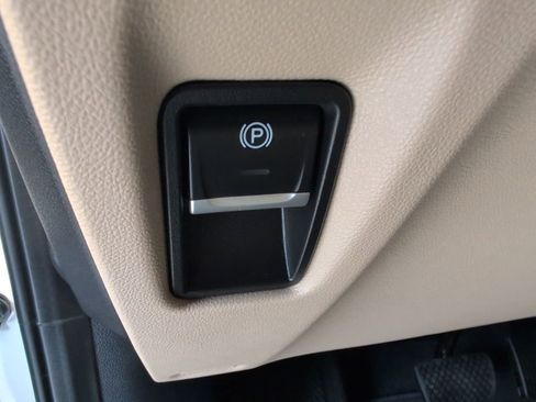 Used 2026 Acura MDX SH-AWD image 15