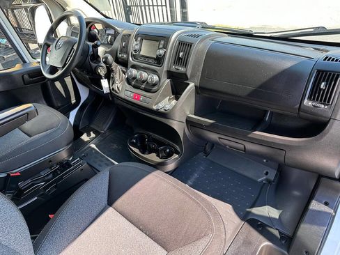 Used 2020 RAM ProMaster 2500 image 16