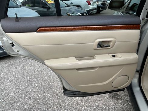 Used 2008 Cadillac SRX w/ Utility Package AWD/4WD image 13