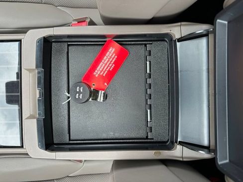 Used 2022 Lexus GX 460 Premium w/ Premium Plus Package AWD/4WD image 45