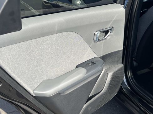 Used 2025 Kia K4 EX image 20