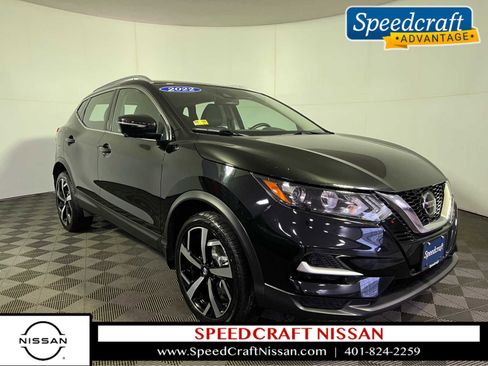 Used 2022 Nissan Rogue Sport SL AWD/4WD image 1