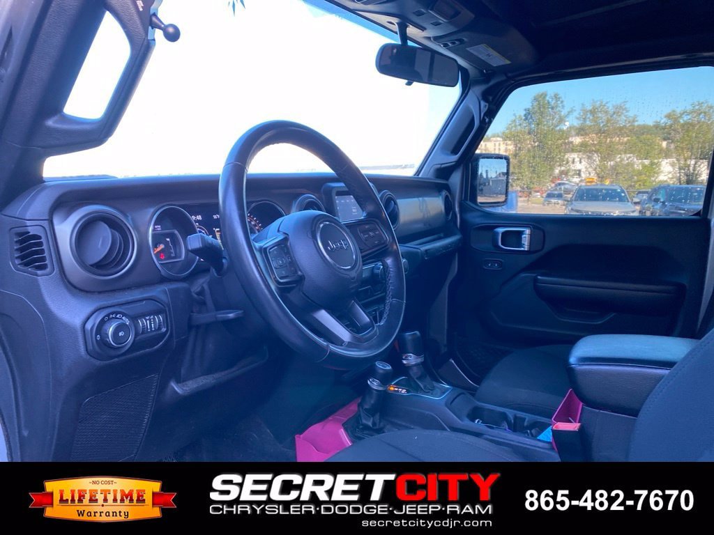 Used 2021 Jeep Wrangler Unlimited Sport AWD/4WD image 12