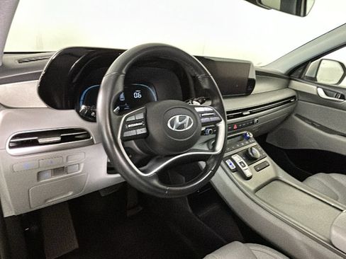 Used 2024 Hyundai Palisade SEL FWD image 16