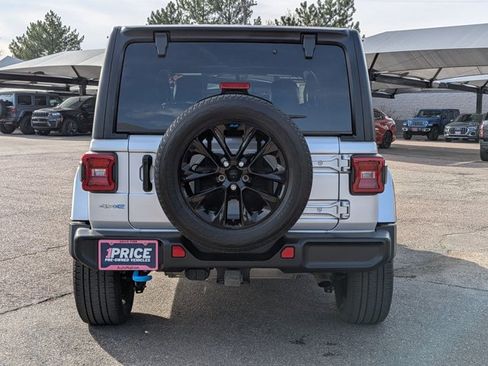 Used 2023 Jeep Wrangler Sahara w/ Cold Weather Group image 6