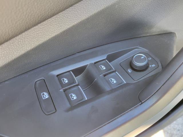 Used 2024 Volkswagen Jetta GLI 40th Anniversary Edition FWD image 13