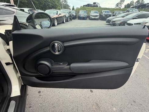 Used 2015 MINI Cooper 2-Door Hardtop FWD image 20