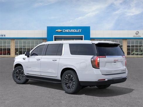 New 2026 GMC Yukon XL Elevation w/ Elevation Premium Package image 3