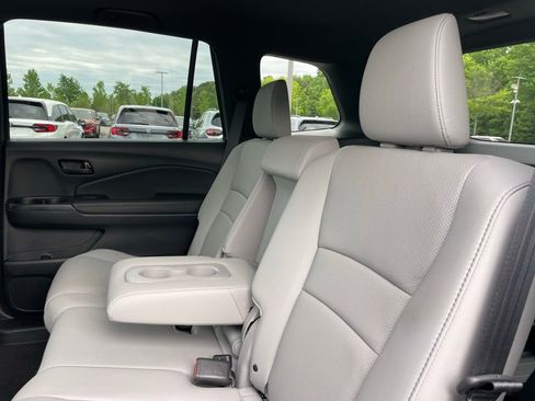 Certified 2023 Honda Passport EX-L image 41