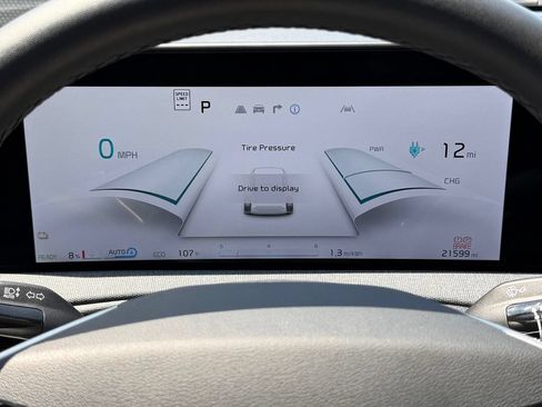 Used 2024 Kia EV6 Light RWD image 13