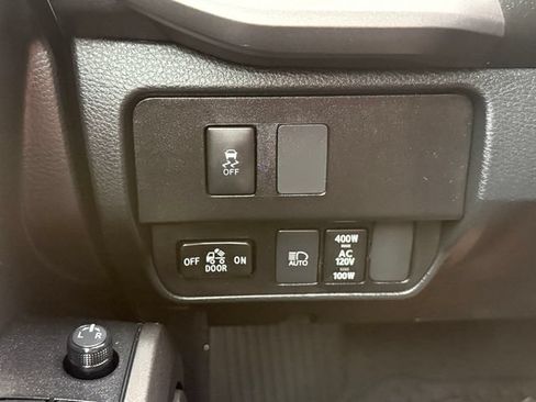 Used 2022 Toyota Tacoma TRD Off-Road w/ Black Out Package (TMS) AWD/4WD image 22