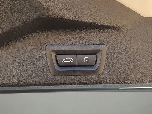 Used 2026 BMW X5 sDrive40i RWD image 16