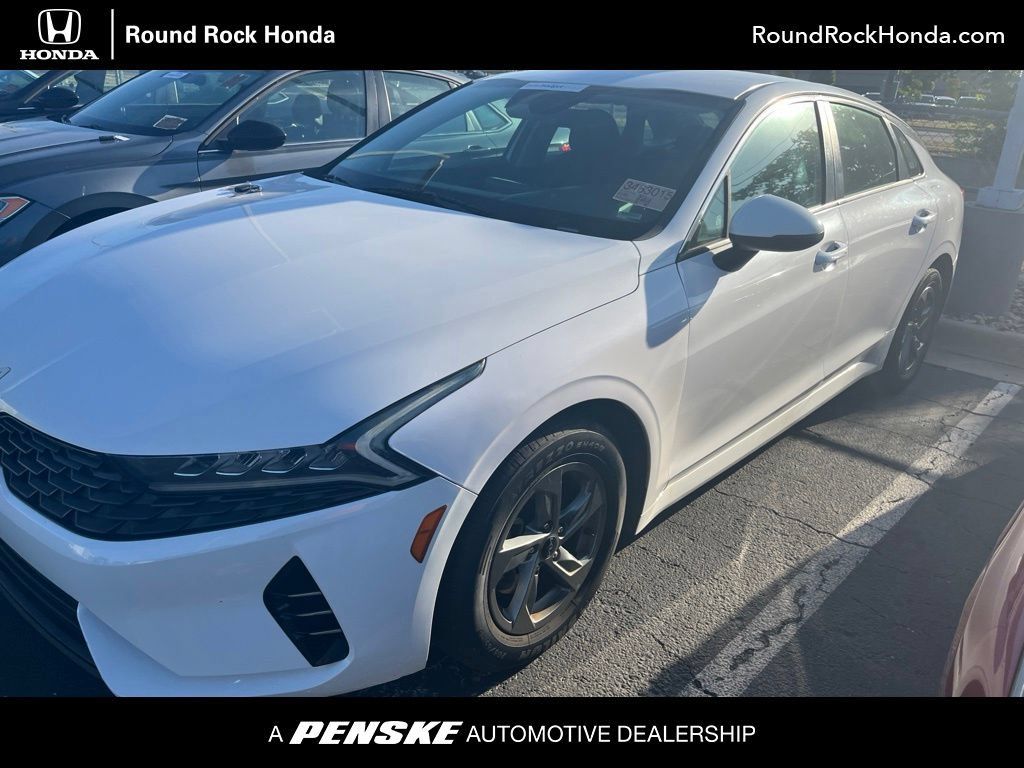 Used 2022 Kia K5 LXS FWD image 1
