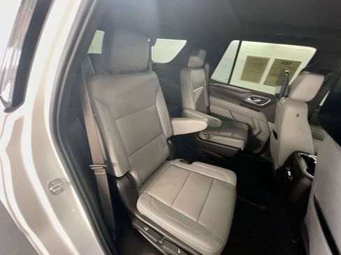 Used 2021 Chevrolet Tahoe Z71 w/ Rear Media and Nav Package image 28